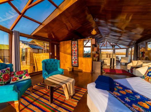 Uros Kay Pacha Lodge Puno Szoba fotó